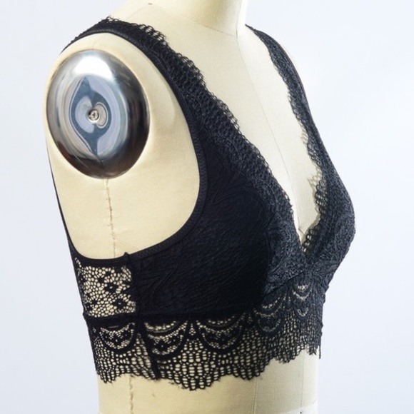 Plunge Alencon Lace Bralette - Picture 7 of 7